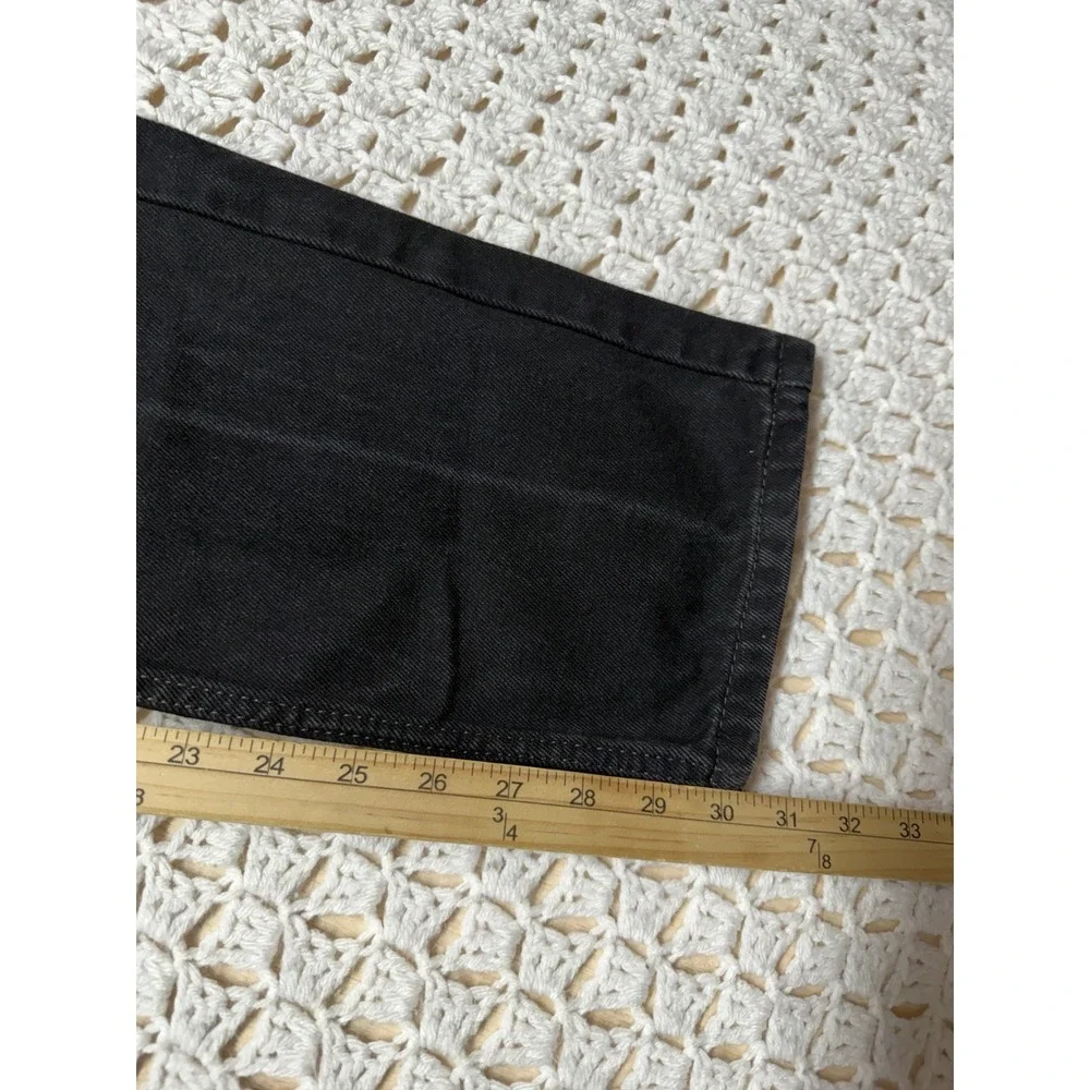 Levis please check